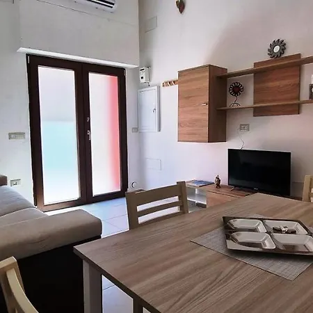 Appartamento Indipendente Vittorio *